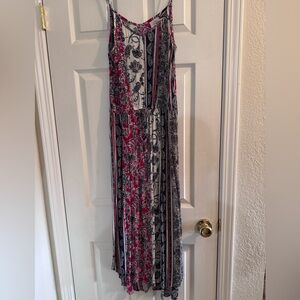 Knox Rose paisley midi dress. Red, navy blue and white size M